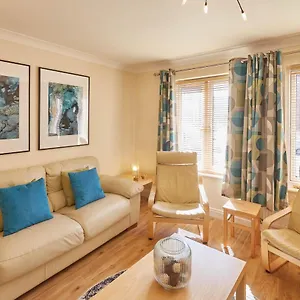 Host & - The Scuttlebutt Townhouse Holiday home
