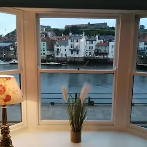 Harbour Side Holiday home